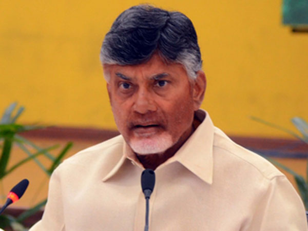 సీయం స‌మీక్ష‌ల్లో అధికారులు..