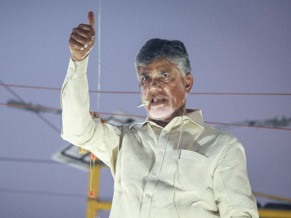 ఎదురీదుతున్న అదికార పార్టీ నేతలు..! బాబు తగ్గనున్న మెజారిటీ..!! ఎదురీదుతున్న అదికార పార్టీ నేతలు..! బాబు తగ్గనున్న మెజారిటీ..!!