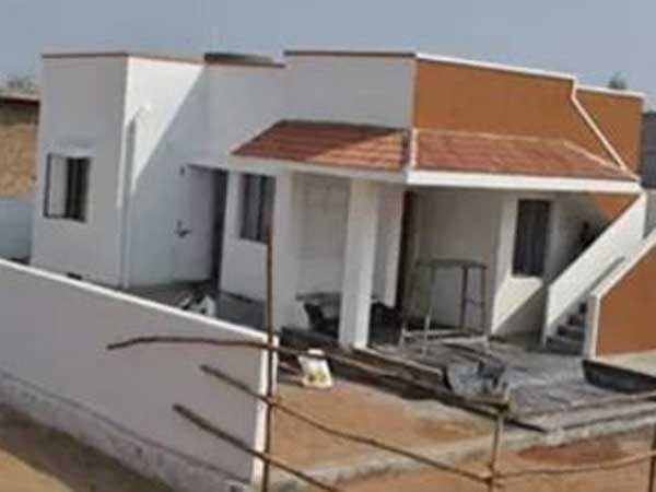 సంక్షేమ పథకాలు నిరుపేదలకు అందని ద్రాక్షేనా ? సంక్షేమ పథకాలు నిరుపేదలకు అందని ద్రాక్షేనా ?