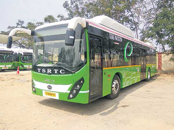 కొత్త ప్రయాణ అనుభూతి..!