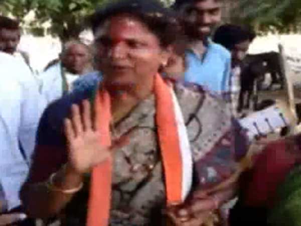 పార్టీ మారనని చెప్పిన మరుసటిరోజే కాంగ్రెస్ కు గండ్ర ఝలక్