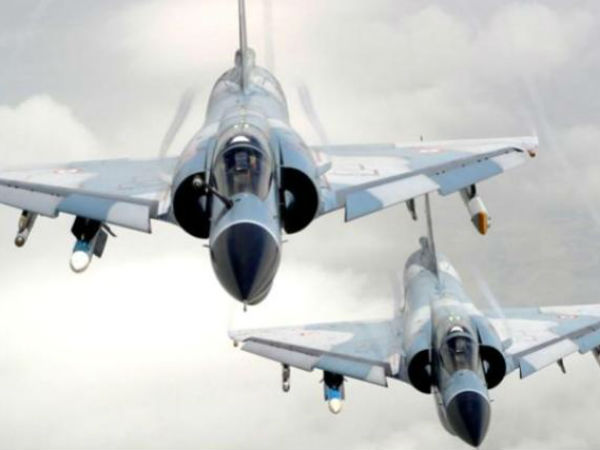 IAF fighter jets scrambled last night after Pakistan F-16s flew close to border IAF fighter jets scrambled last night after Pakistan F-16s flew close to border