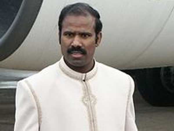 జగన్, చంద్రబాబులాగా తాను లక్షల కోట్లు సంపాదించలేదు
