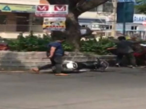 నడిరోడ్డుపై రియల్ ఫైట్