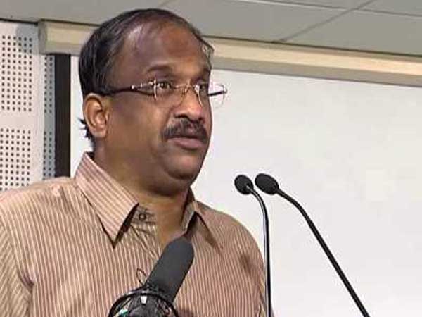 విద్యార్థుల కు సంఘీబావం తెలిపేందుకు వచ్చిన నేతల అరెస్ట్