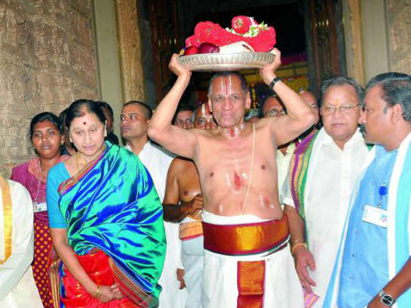 సతీసమేతంగా ..