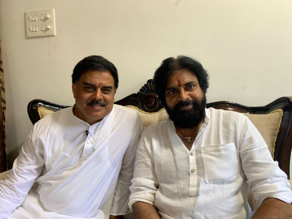 Jana Sena Party Chief Pawan Kalyan visits Venkateswara Swamy temple 