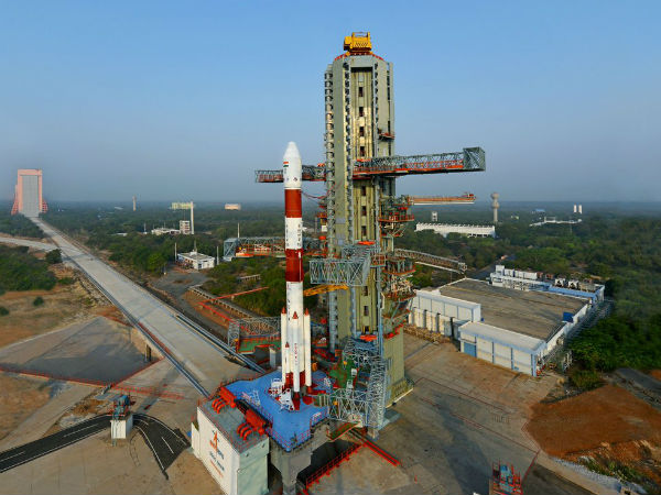 28 గంటలపాటు సాగిన కౌంట్‌డౌన్ 