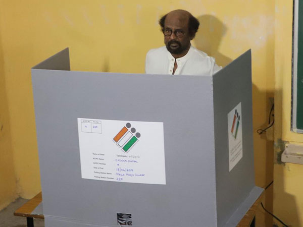 Kamal Haasan and Rajinikanth Cast their Vote in Chennai