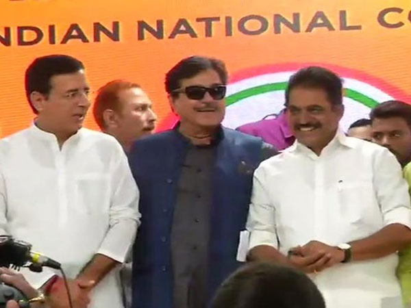 రాహుల్‌పై ప్రశంసల జల్లు