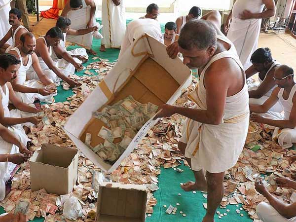 మందగించిన పరకామణి సేవలు మందగించిన పరకామణి సేవలు