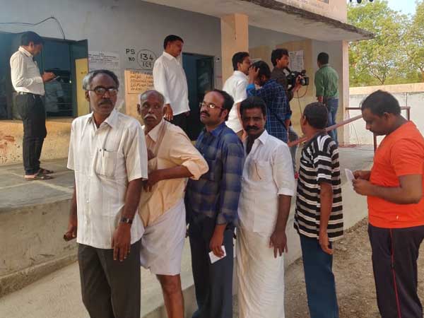 గతం కంటే అధికంగా అవకాశం.. గతం కంటే అధికంగా అవకాశం..