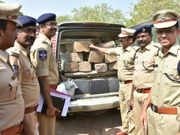 వలవేసి ఆధినిక సాంకేతికతతో పట్టుకున్న పోలీసులు .. పీడీ యాక్ట్ నమోదు