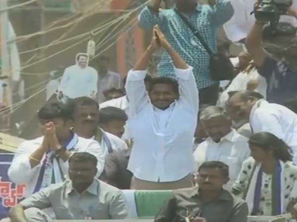 బీసీల సీటును లాక్కున్న చంద్రబాబు..
