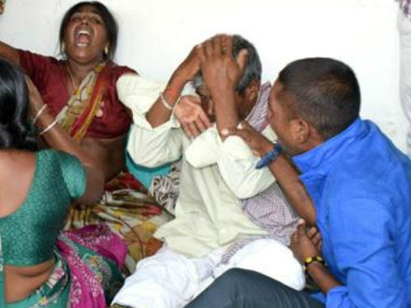 చిత్రహింసలు.. రోజూ టార్చరే..!