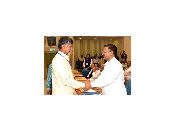 కేజ్రీతో డిస్కస్ ..