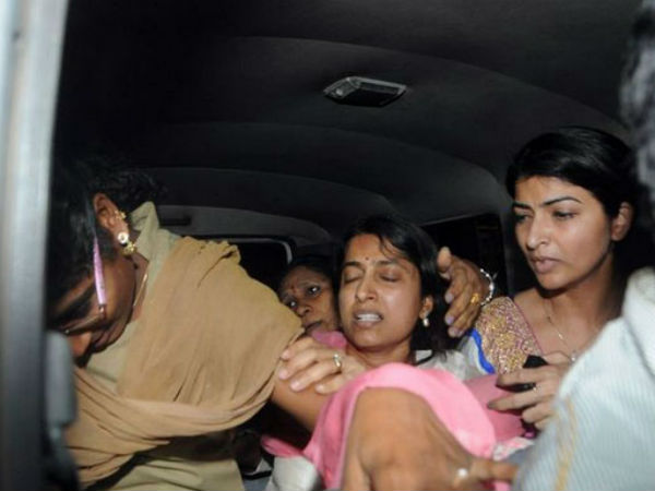 నాడు భార‌తిని అవ‌మానించారు..