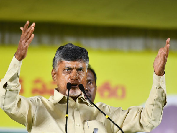 మహాకూటమి కట్టినా, వైఎస్ ధాటికి నిలవలేక..