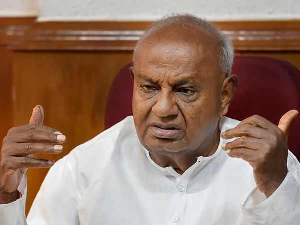 సీటు మారి..