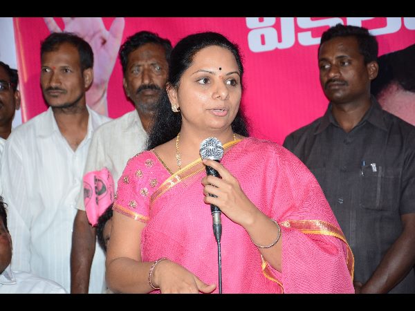  నిజామాబాద్ ప్రజల పల్స్ పటకటుకోలేక పోయి కవిత..! అనూహ్య ఓటమి..!!