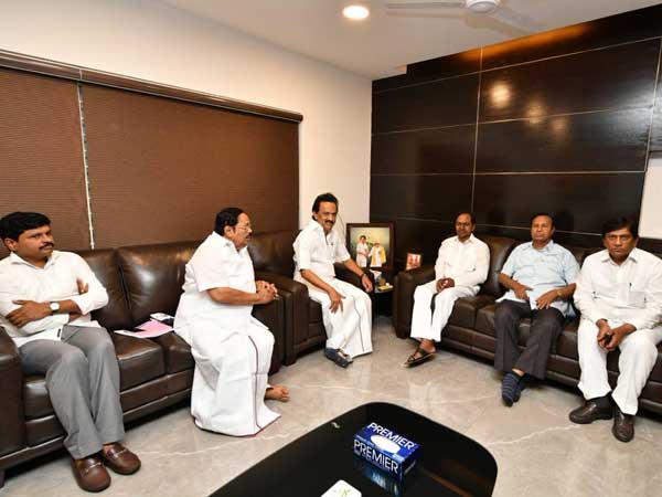 కేసీఆర్ ప్రతిపాదన తిరస్కరించిన స్టాలిన్ .. కేసీఆర్ నే బీజేపీయేతర కూటమికి మద్దతు ఇవ్వాలని ఆహ్వానం