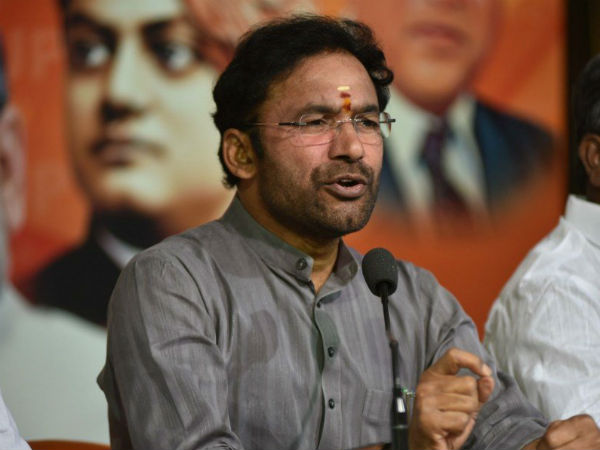 17 ఏళ్ల నూనుగు మీసాల వయసులో..!