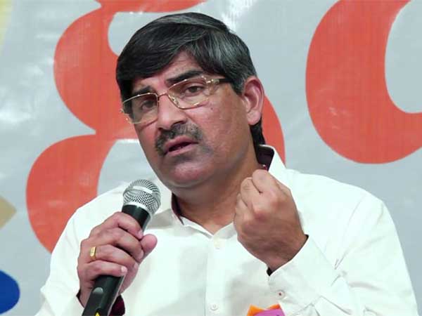 ఇప్పుడు ఎల్వీ..కారణం అదేనా..