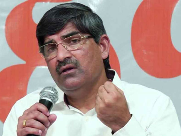 సీఎస్ ఎత్తుకు..సీఎం పైఎత్తు..