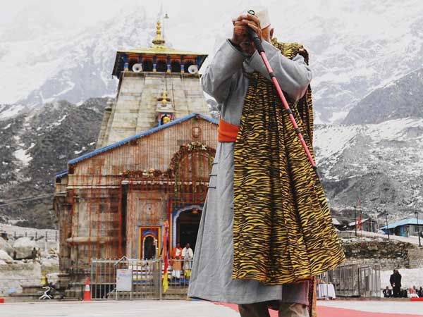 Opposition including tmc fire on PMs Kedarnath Trip, says Violates Code