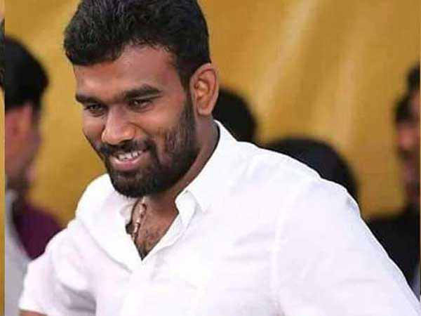 రాప్తాడులో ప‌రిటాల వార‌సుడికి చెక్..