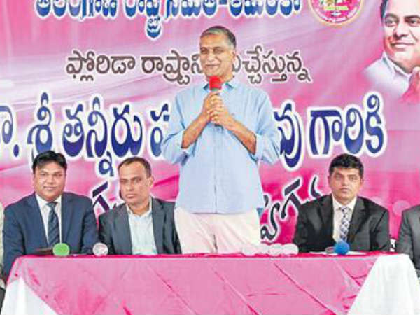 తెలంగాణలో స్థిరపడతామంటే సహకరిస్తాం