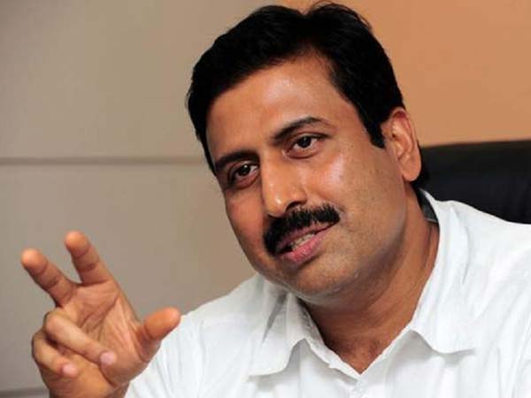 టీవీ 9 లోగోను అమ్మేశారని, యాడ్స్ వేరే చానల్ కు మళ్ళించారని ఫిర్యాదు చేసిన కౌశిక్ రావు