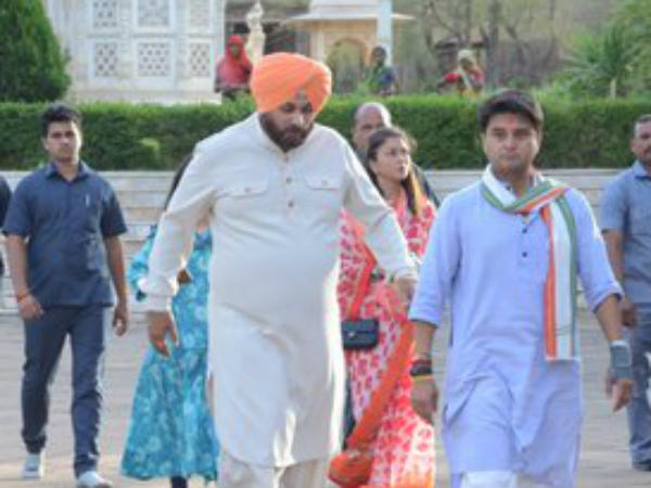 Navjot Singh Sidhu damages vocal cords, put on steroids