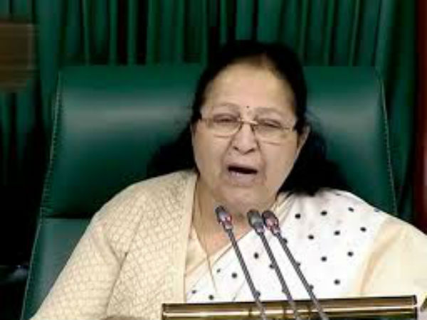  సుదీర్ఘ మహిళా ఎంపీగా సేవలందించిన సుమిత్ర మహాజన్