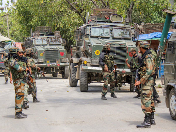 బాలాకోట్‌లో సర్జికల్ దాడులు మోడీకి ప్లస్ అయ్యాయా..?