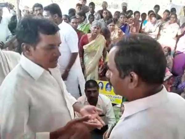 మంత్రుల హామీ ఏమైంది..!