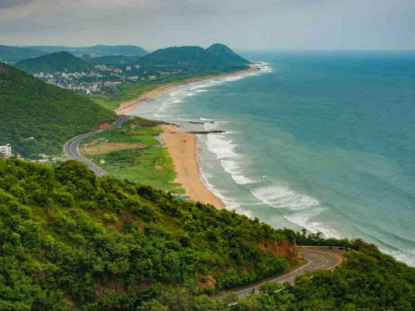  తీరం వెంట చల్లని గాలులు..! అంత కన్నా ప్రశాంతంగా విశాఖ..!!