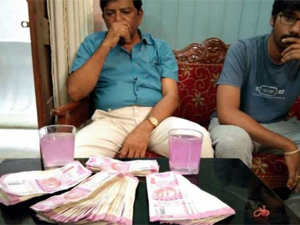 8 లక్షల లంచం ?