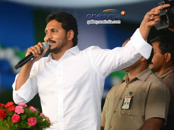 ఏపీలో వైసీపీదే హవా.. 18 లోక్ సభ స్థానాలు కైవసం .. టైమ్స్ నౌ వీఎంఆర్ ఎగ్జిట్ పోల్స్ ఏపీలో వైసీపీదే హవా.. 18 లోక్ సభ స్థానాలు కైవసం .. టైమ్స్ నౌ వీఎంఆర్ ఎగ్జిట్ పోల్స్