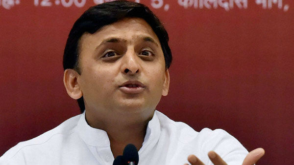 భూతల్లికంటే ఎవరు గోప్ప ,అఖిలేష్ యాదవ్ 