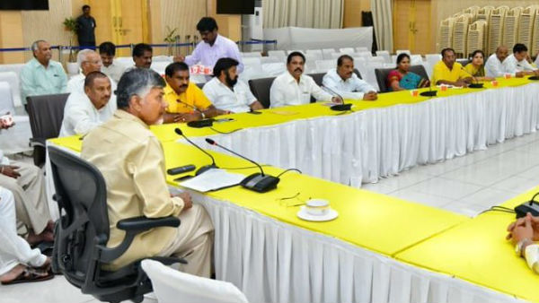 చంద్ర‌బాబుకు కాపు నేత‌లు జ‌ల‌క్‌...