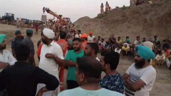 చికిత్స పొందుతూ మృతి