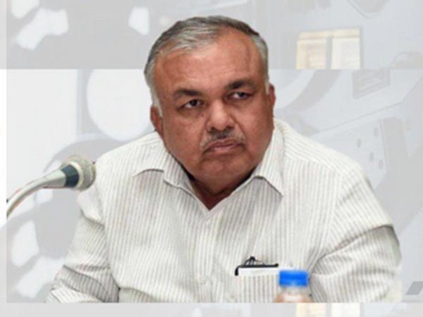 సీనియర్ల సలహాలు