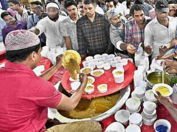 ముస్లింల పవిత్ర ఆహారం అన్ని మతాలకు ప్రీతిపాత్రమైన ఆహారం హలీం
