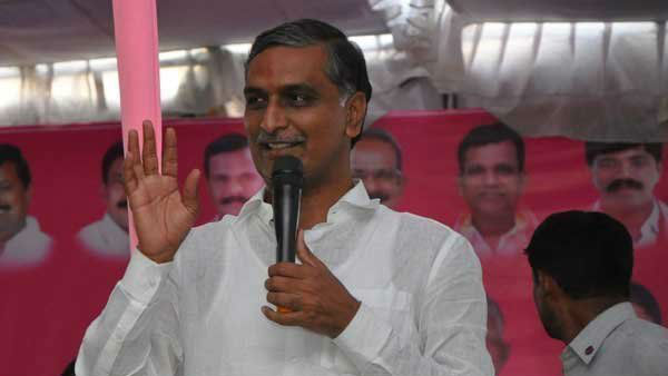 హరీష్ కు భారీ నీటి పారుదల శాఖా మంత్రిగా అవకాశం ఇవ్వాలని అభిమానుల నుండి డిమాండ్ 