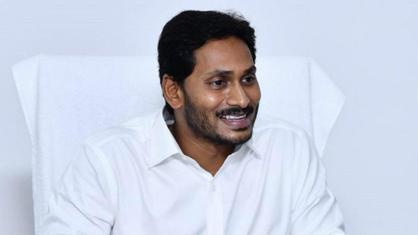కాళేశ్వ‌రం శిలాఫ‌ల‌కంపై జ‌గ‌న్ పేరు..