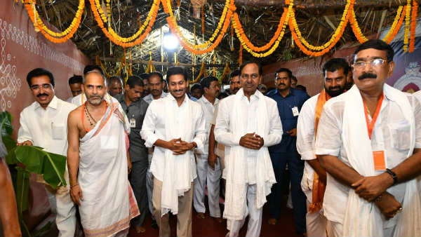 ఆయనంటే ఇద్దరికీ గురి.. ఆయనంటే ఇద్దరికీ గురి..