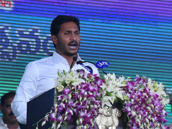 రాజకీయాల కోసం నిధుల మళ్లింపు.. రాజకీయాల కోసం నిధుల మళ్లింపు..