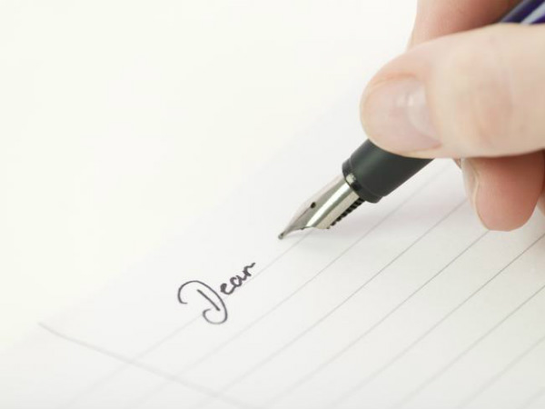 గ్రామ సమస్యలపై సీఎంకు 17 పేజీల లేఖ రాసిన యువకుడు నరేష్ గౌడ్