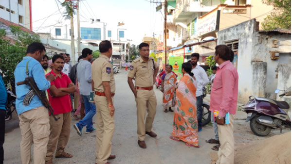 సమాజం మారాలి .. లేకుంటే ఇలాంటి ఘటనలతో సిగ్గుతో తలదించుకోవాల్సిందే 